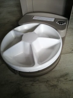 PetSafe 5 Meal Automatic Feeder R600 Negotiable