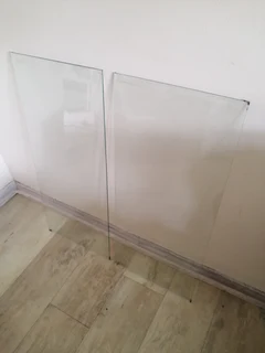 Set of 2 Glass R50