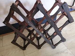 Wood Wine Rack R100
