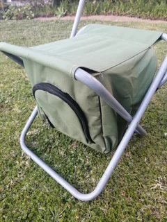 Bush Baby Camping/Fishing Cooler Bag Chair R250