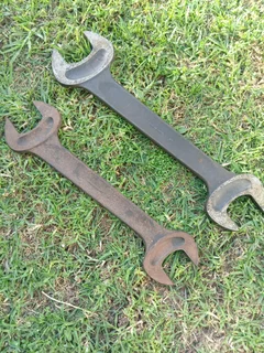 Large Wrench Set R100