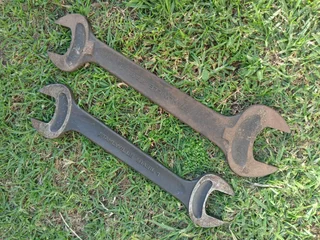 Large Wrench Set R100