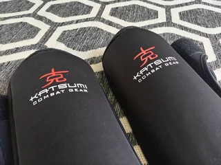 Katsumi Shin and in-Step guard R350