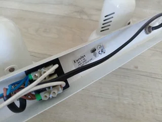 White Lighting Fixture R150