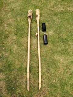 Tiki Torch Set R150