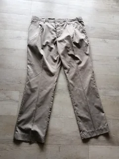 Mens Chino R100