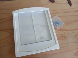 Brand New Staywell Pet Door R200