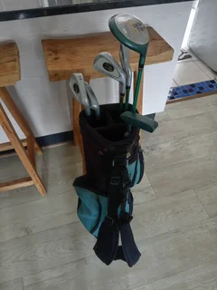 Junior Little Tiger Golf Set R850