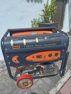 Large Grip 7.5KVA Petrol Generator R3500 Negotiable