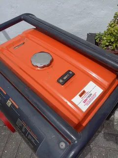 Large Grip 7.5KVA Petrol Generator R3500 Negotiable