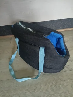 Blue Pet Carrier Bag R150