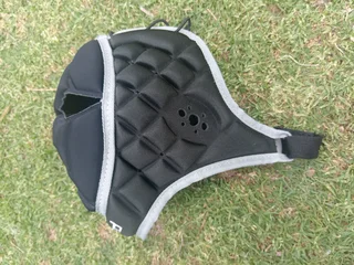 Maxed rugby scrum cap R100