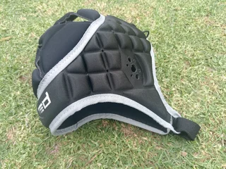 Maxed rugby scrum cap R100