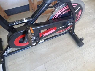 Trojan Spinning Bike R2200 Negotiable