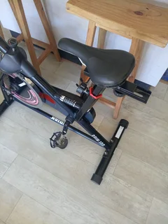 Trojan Spinning Bike R2200 Negotiable