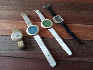 Scholl ladies swiss watch set for sale R600 Negotiable