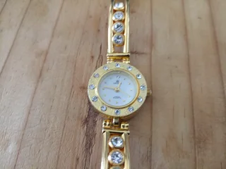 Classic Legend Ladies Watch R450 Negotiable