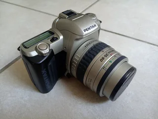 Pentax MZ-50 Film Camera – Excellent Condition R1400 Negotiable