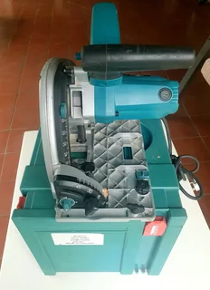 Makita SP6000J