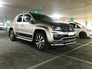 VW Amarok Vegas Bar