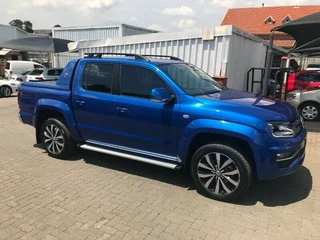 VW Amarok Vegas Bar