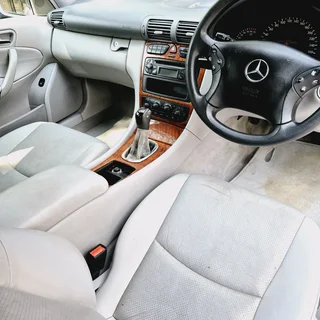Mercedes-Benz C200 Classic