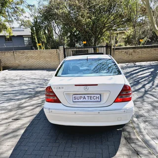 Mercedes-Benz C240 Elegance