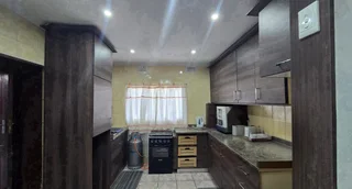 House - Ad posted by Nigel Pillay