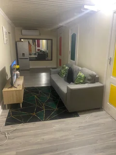 Room for a male in blouberg