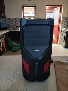 PC plus Accessories for urgent sale