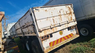 Triaxel dropside trailer for sale