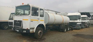 Man desiel 30.320 water tanker for sale