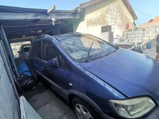 2003 Opel Zafira 1.8