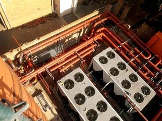 AM LOOKING FOR A JOB AS A WELDER.