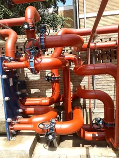 AM LOOKING FOR A JOB AS A  WELDER.