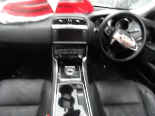 JAGUAR X TYPE, S TYPE,XF,XE DASH BOARDS WITH AIRBAGS AND COVERS