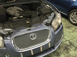 Jaguar XF (X250) Facelift and Pre facelift Stripping for Spares