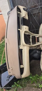 Jaguar Xtype X400 2.1Petrol Complete Dashboard, Creme in colour with no cracks or damage.