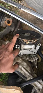 Jaguar Xtype X400 2.1Petrol Power steering pump in good condition. All power steering parts availabl