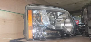HEADLIGHT FOR FRONT RIGHT AND LEFT FITS LANDROVER DISCOVERY 3/4 &amp; RANGE ROVER/RANGE ROVER SPORT