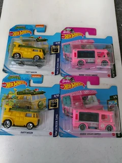 Hotwheels Barbie/Turtles