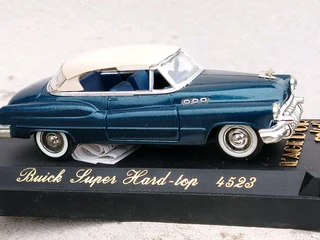 Diecast Buik,  Renault, Datsun