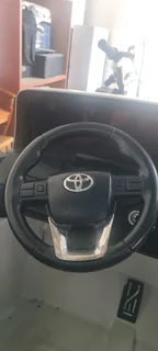 RIDE ON TOYOTA HILUX 12V R6500.00