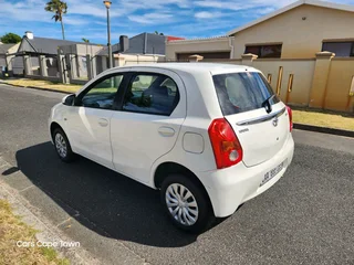 2015 TOYOTA ETIOS 1.5 XS FOR SALE
