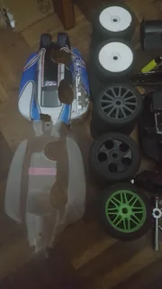 Thunder Tiger EB4 S3 4WD 1/8 Scale RC Nitro Buggy