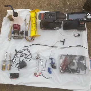 Thunder Tiger EB4 S3 4WD 1/8 Scale RC Nitro Buggy