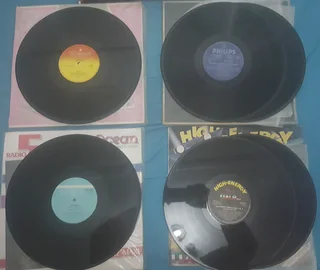 18 12&#34; Vinyl Records