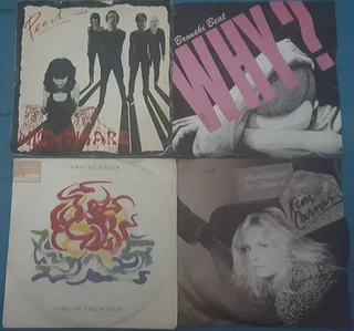 16 7&#34; Vinyl Records w/Original Sleeves