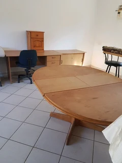 Extendable table and desk for sale
