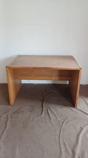 4* Desks, chairs, extendable table